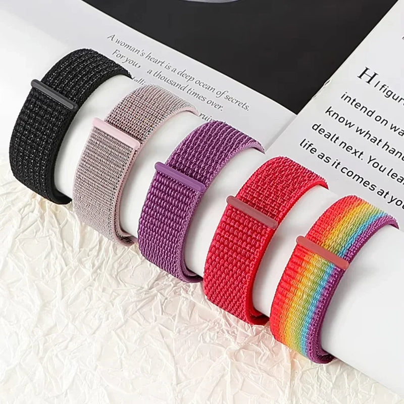 Nylon Loop Strap (20mm/22mm) for Samsung Galaxy, Huawei GT, Amazfit, Garmin, Xiaomi: Comfortable and Stylish